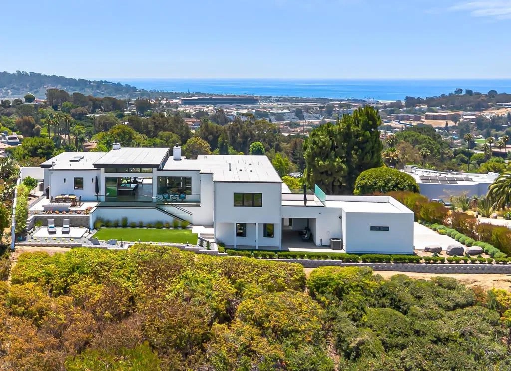 1110 Solana Drive