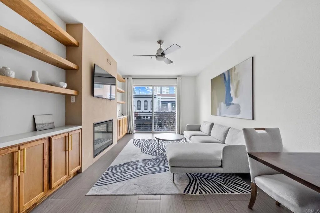 445 Island Avenue 321