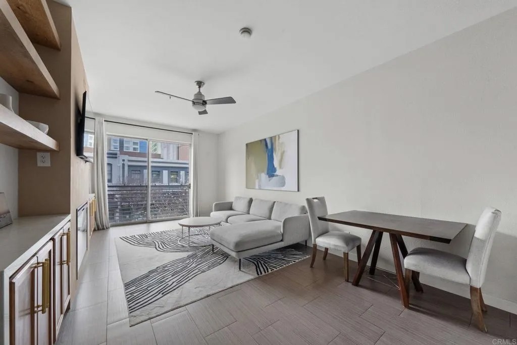 445 Island Avenue 321