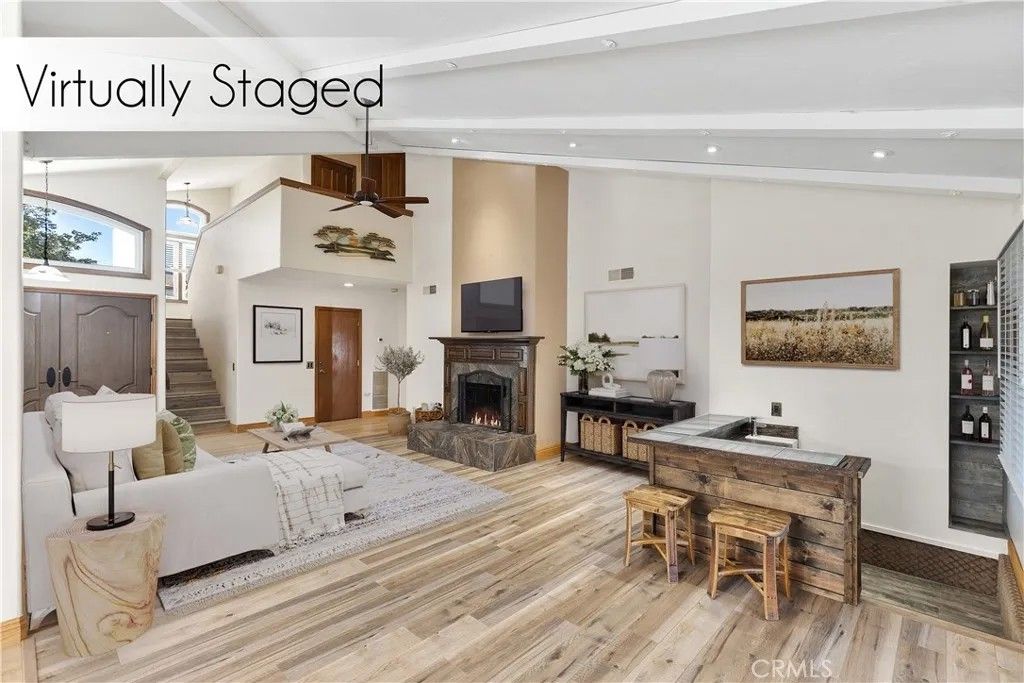 Photo of 38501 Oaktree Loop, Murrieta, CA 92562 (MLS # SW25275410)