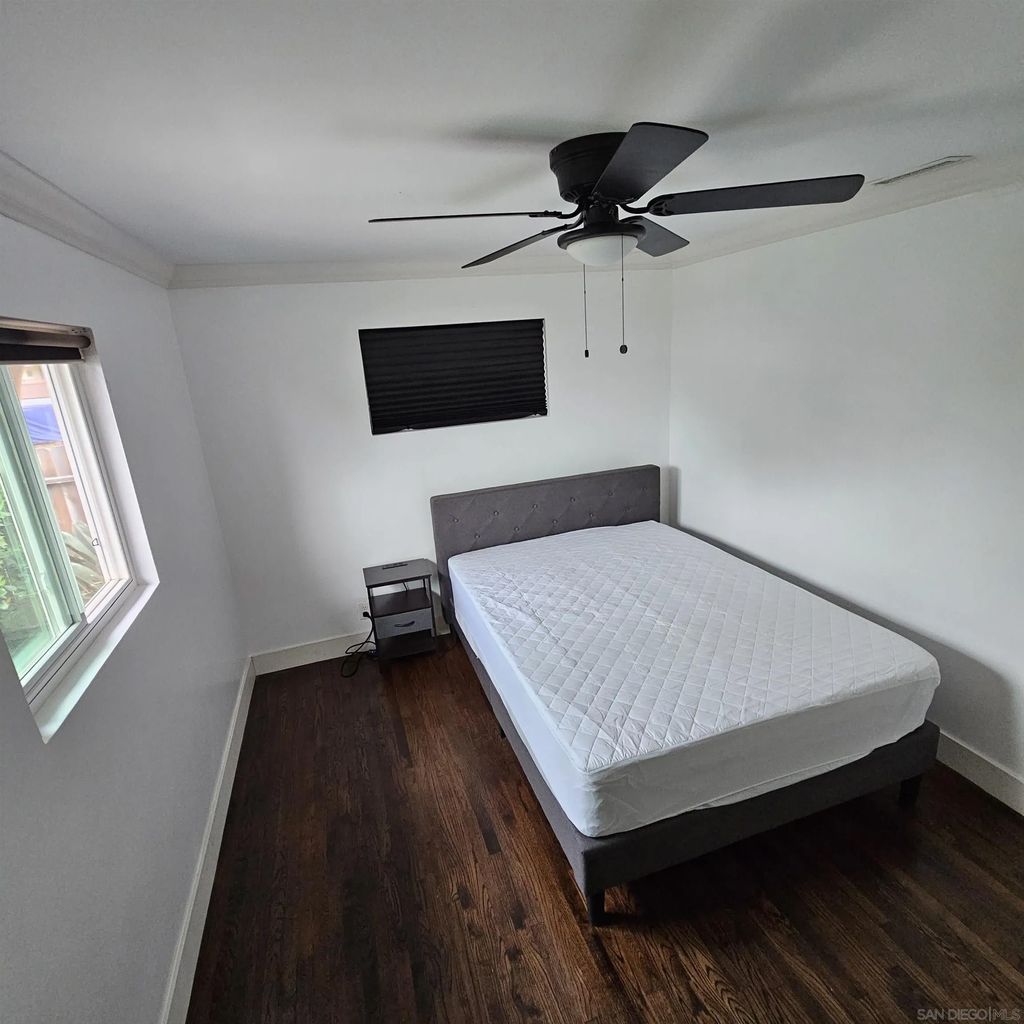 Photo of 1037 Kings Road, Escondido, CA 92027 (MLS # 250045706)