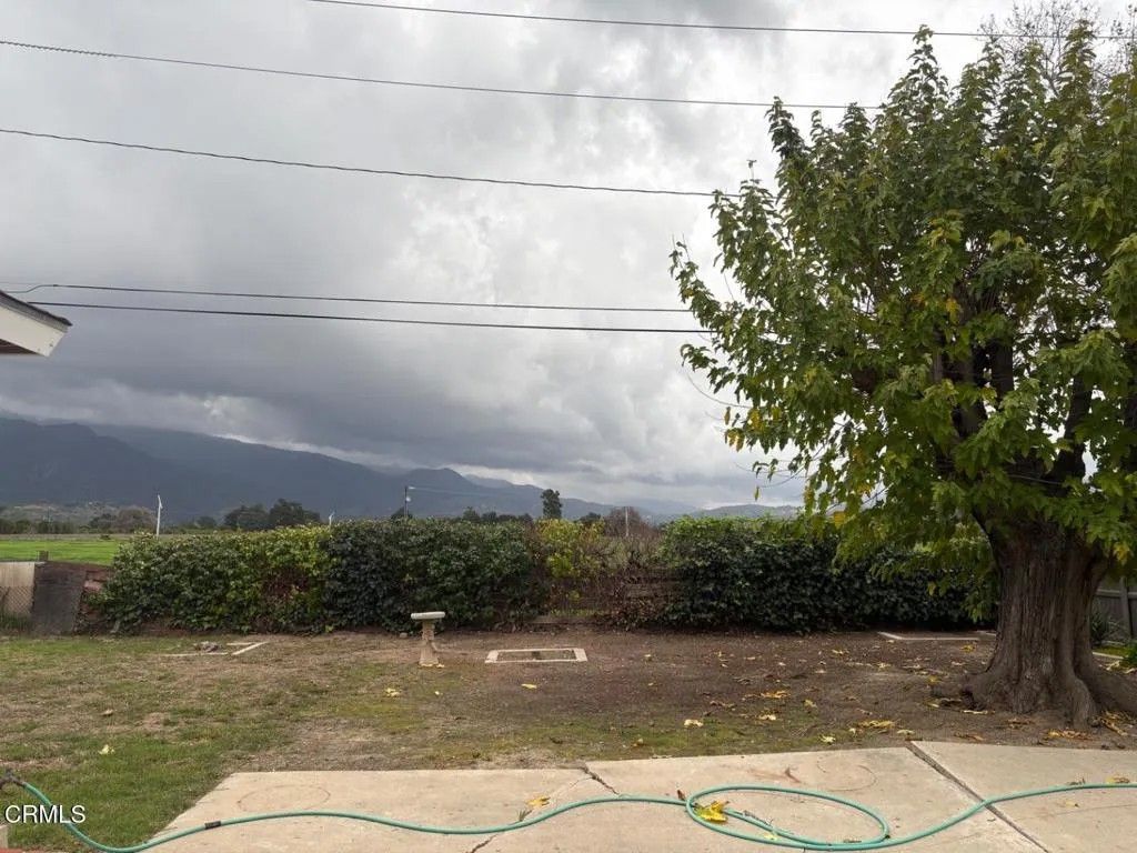 Photo of 910 Mercer Avenue, Ojai, CA 93023 (MLS # V1-34619)