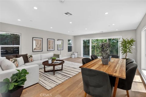 Photo of 4248 Mclaughlin Avenue, Los Angeles, CA 90066 (MLS # SB26214425)