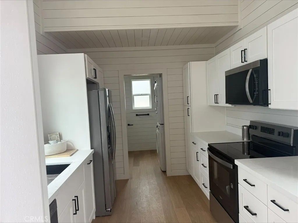 Photo of 501 S Mistletoe #18, San Jacinto, CA 92582 (MLS # SW26036230)