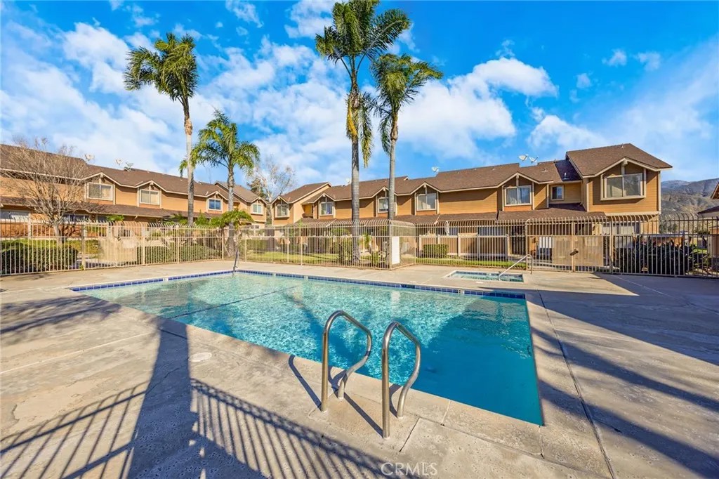 1460 Kendall Drive 59