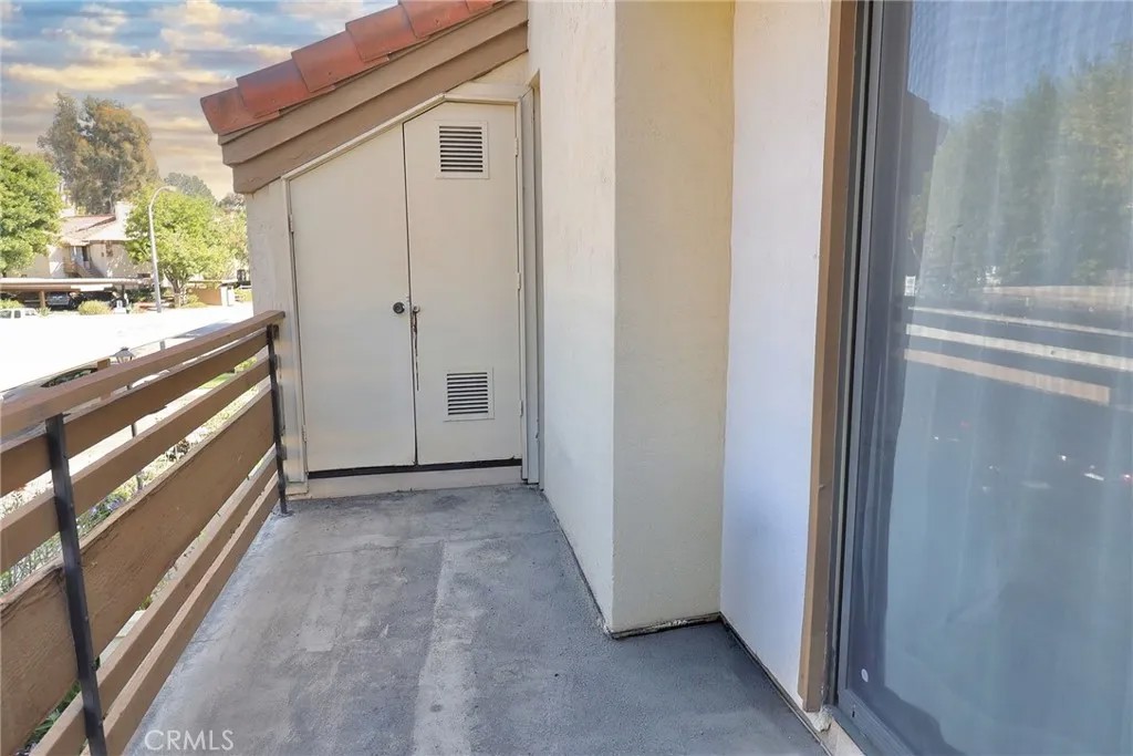 9896 Scripps Westview Way