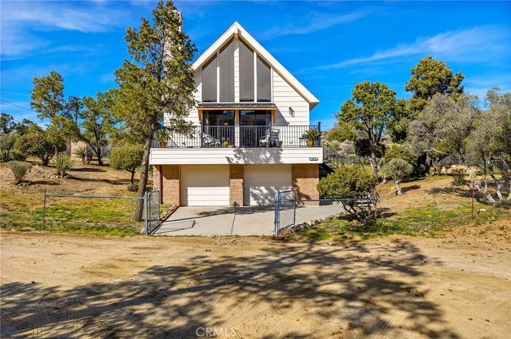 70020 Pines To Palms