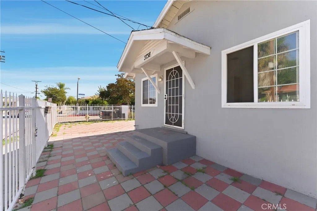 Photo of 3738 Duane Way, South Gate, CA 90280 (MLS # DW26196772)