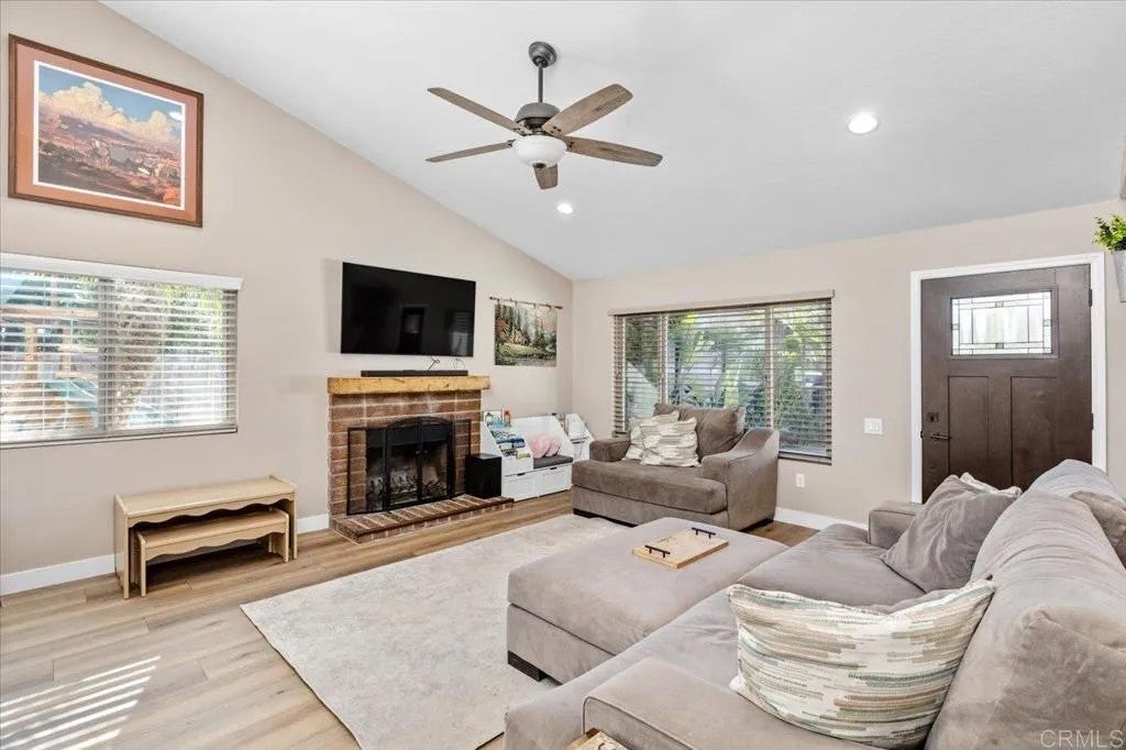 2283 Village Road