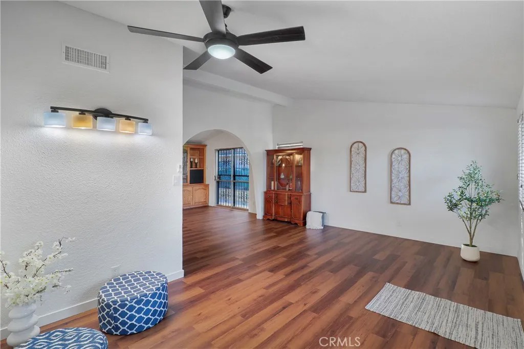 126 N Cota