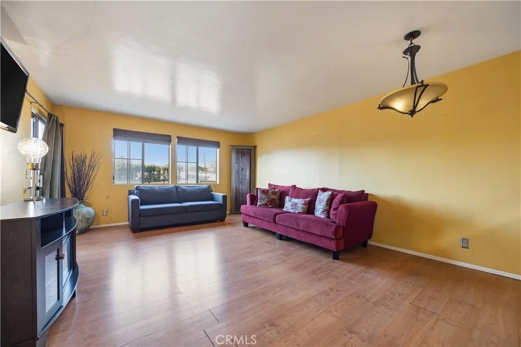 2507 E 15th Street 109