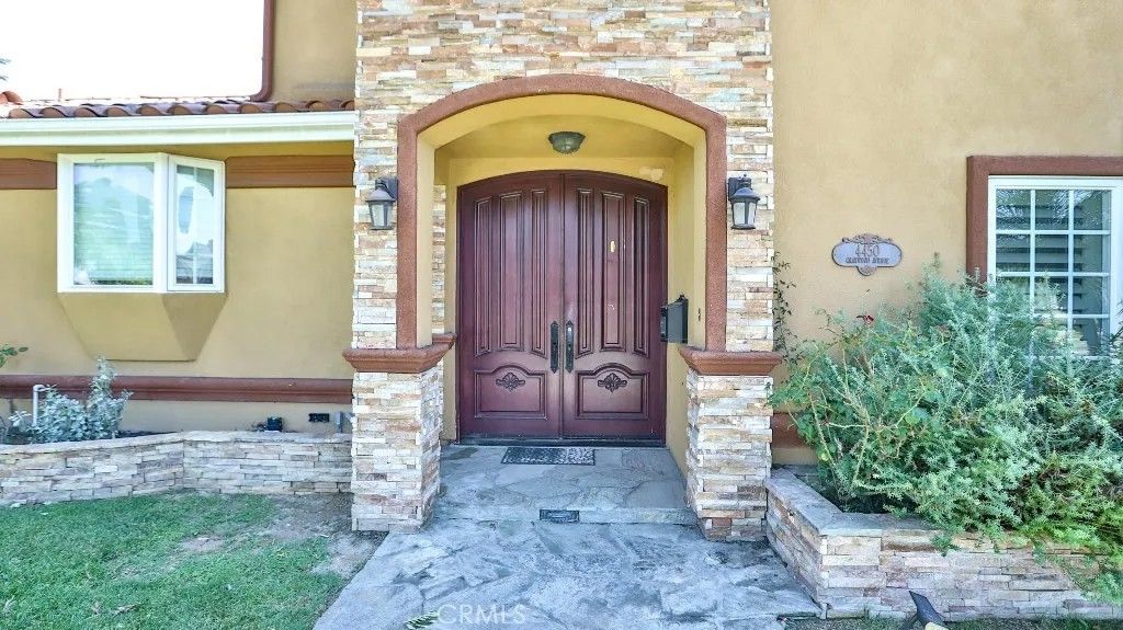 Photo of 4704 E Centralia Street, Long Beach, CA 90808 (MLS # PW26013662)