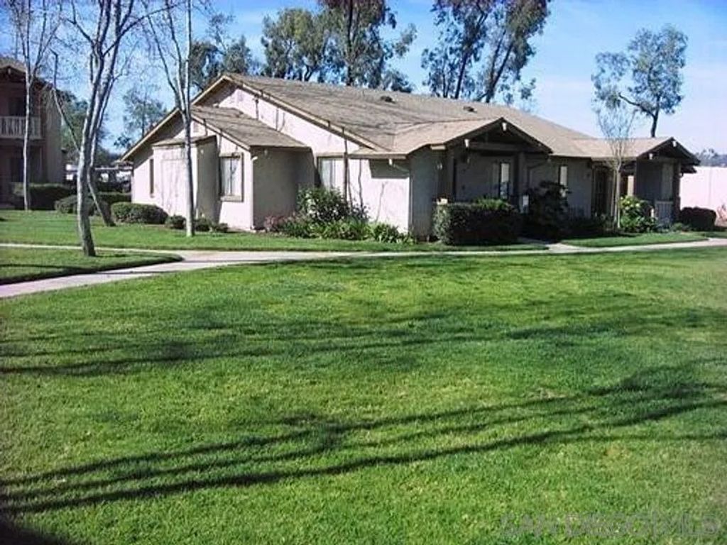 Photo of 1423 Graves Ave #175, El Cajon, CA 92021 (MLS # 2600175)