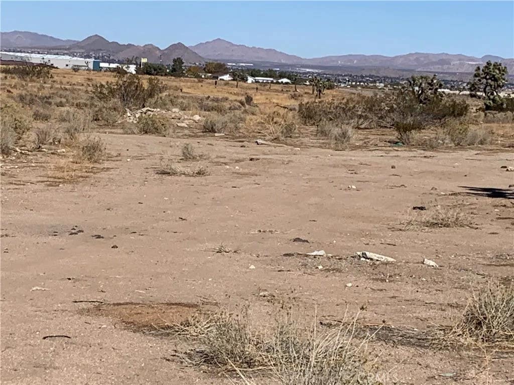 Photo of 0 Hercules, Hesperia, CA 92345 (MLS # PW26179503)