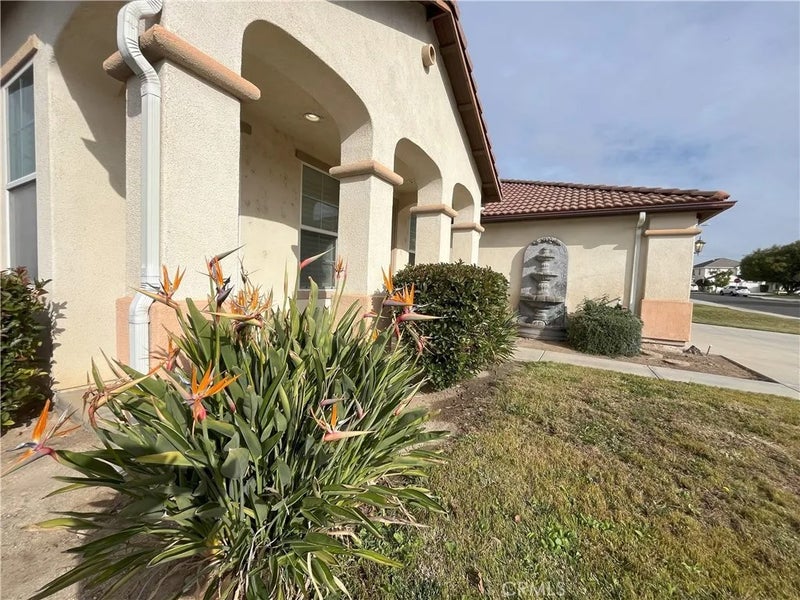 12758 Royal Palm Ln
