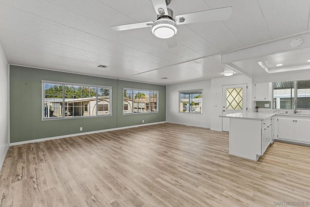 Photo of 601 N Kirby St #246, Hemet, CA 92545 (MLS # 250045183)