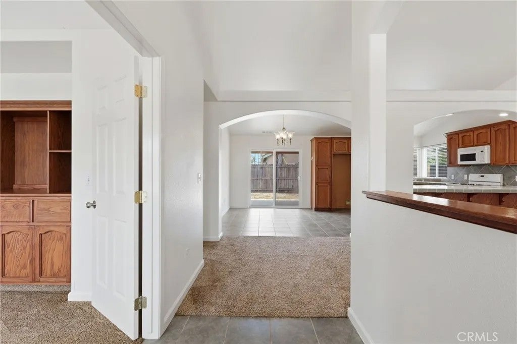 1487 Boyd Court