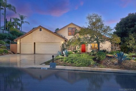 Photo of 7627 Reposado Dr, Carlsbad, CA 92009 (MLS # 260003468)