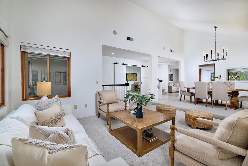 Photo of 7627 Reposado Dr, Carlsbad, CA 92009 (MLS # 260003468)