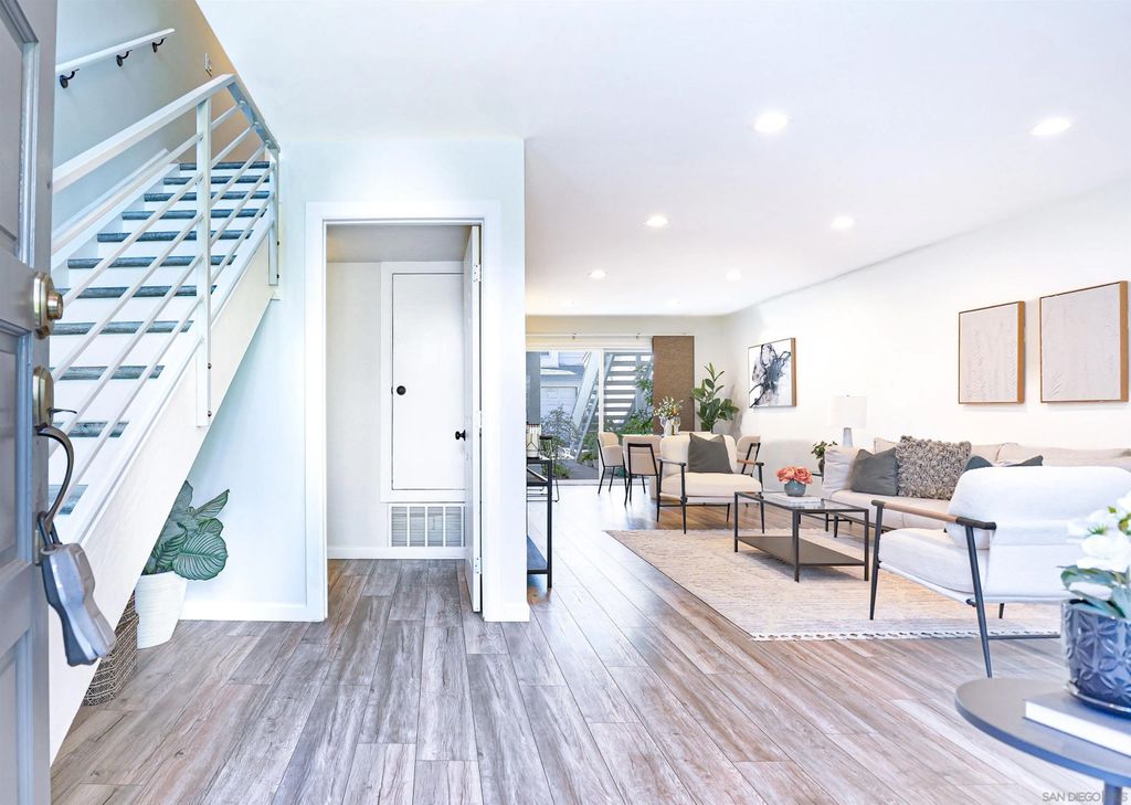 Photo of 4064 Crystal Dawn Ln #105, San Diego, CA 92122 (MLS # 250042763)