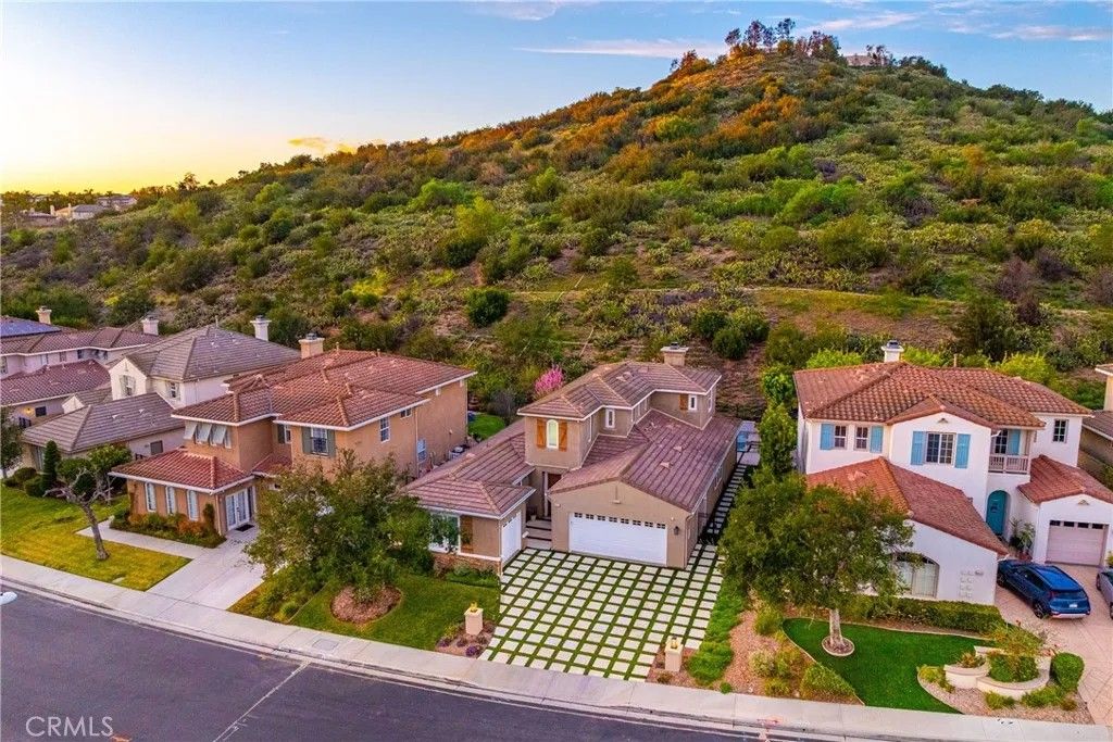 Photo of 14431 Shawnee Street, Moorpark, CA 93021 (MLS # SR26001854)