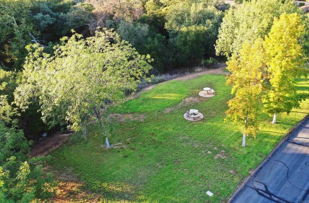 Photo of 15223 Presilla Dr, Jamul, CA 91935 (MLS # PTP2600997)