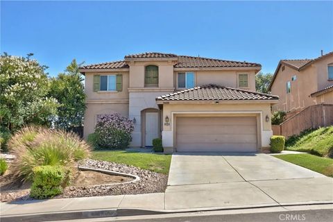 Photo of 29068 Derby DR, Murrieta, CA 92563 (MLS # SW26130705)