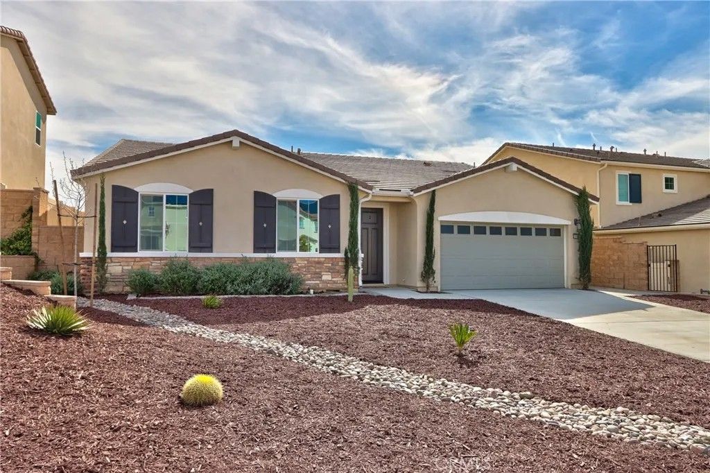 Photo of 33111 Toledo Bend Court, Winchester, CA 92596 (MLS # SW26042262)