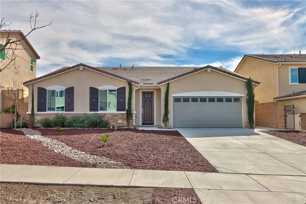 Photo of 33111 Toledo Bend Court, Winchester, CA 92596 (MLS # SW26042262)