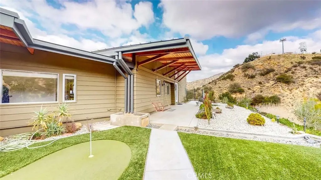 7300 Santa Susana Pass Road