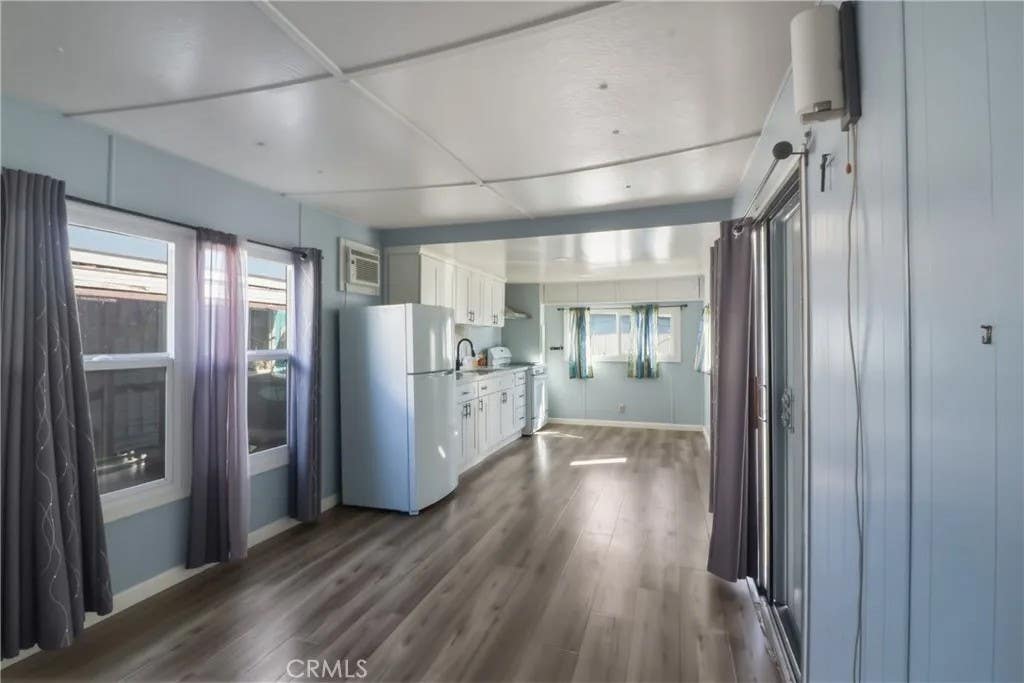 Photo of 9020 Somerset Blvd #19, Bellflower, CA 90706 (MLS # HD26111387)