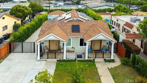 Tiny photo for 466 Vine ST, Glendale, CA 91204 (MLS # GD26093971)