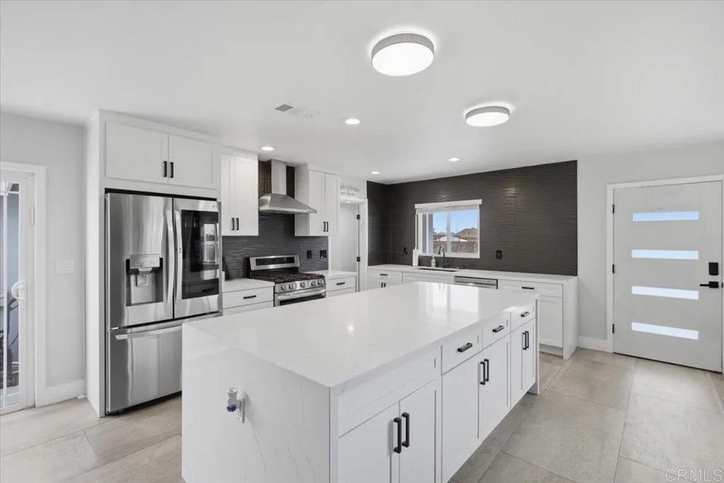 5141 Dubois Drive