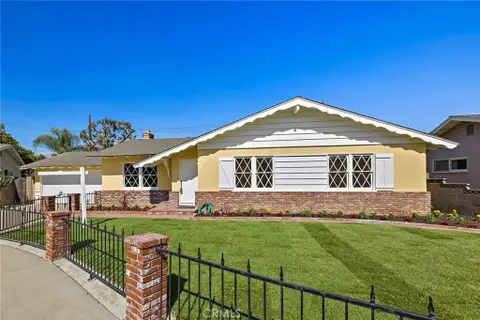 MLS: OC26138309