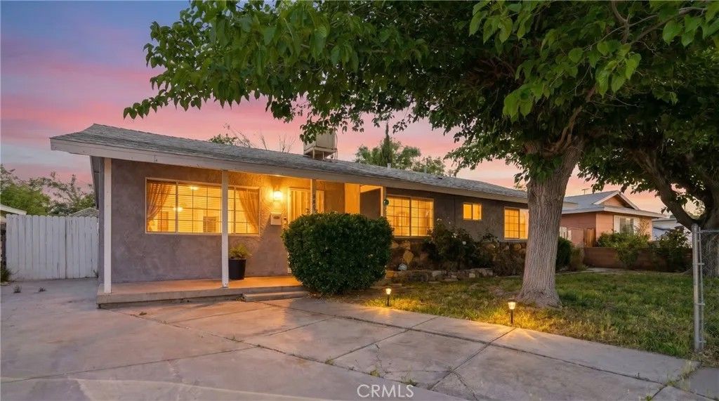 Photo of 45514 12th Street, Lancaster, CA 93534 (MLS # DW26104594)