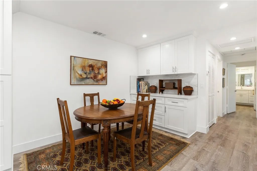 3129 Via Serena North P