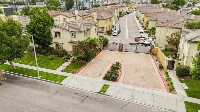 8306 Telegraph