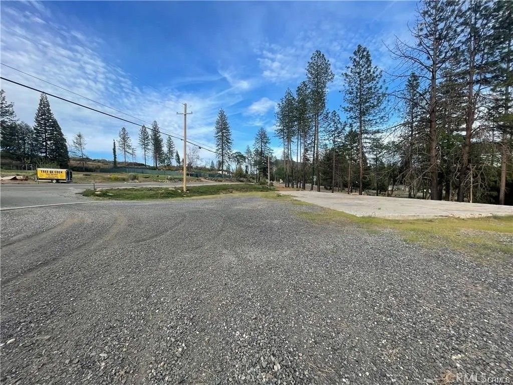 Photo of 9272 Skyway, Paradise, CA 95969 (MLS # SN25269955)