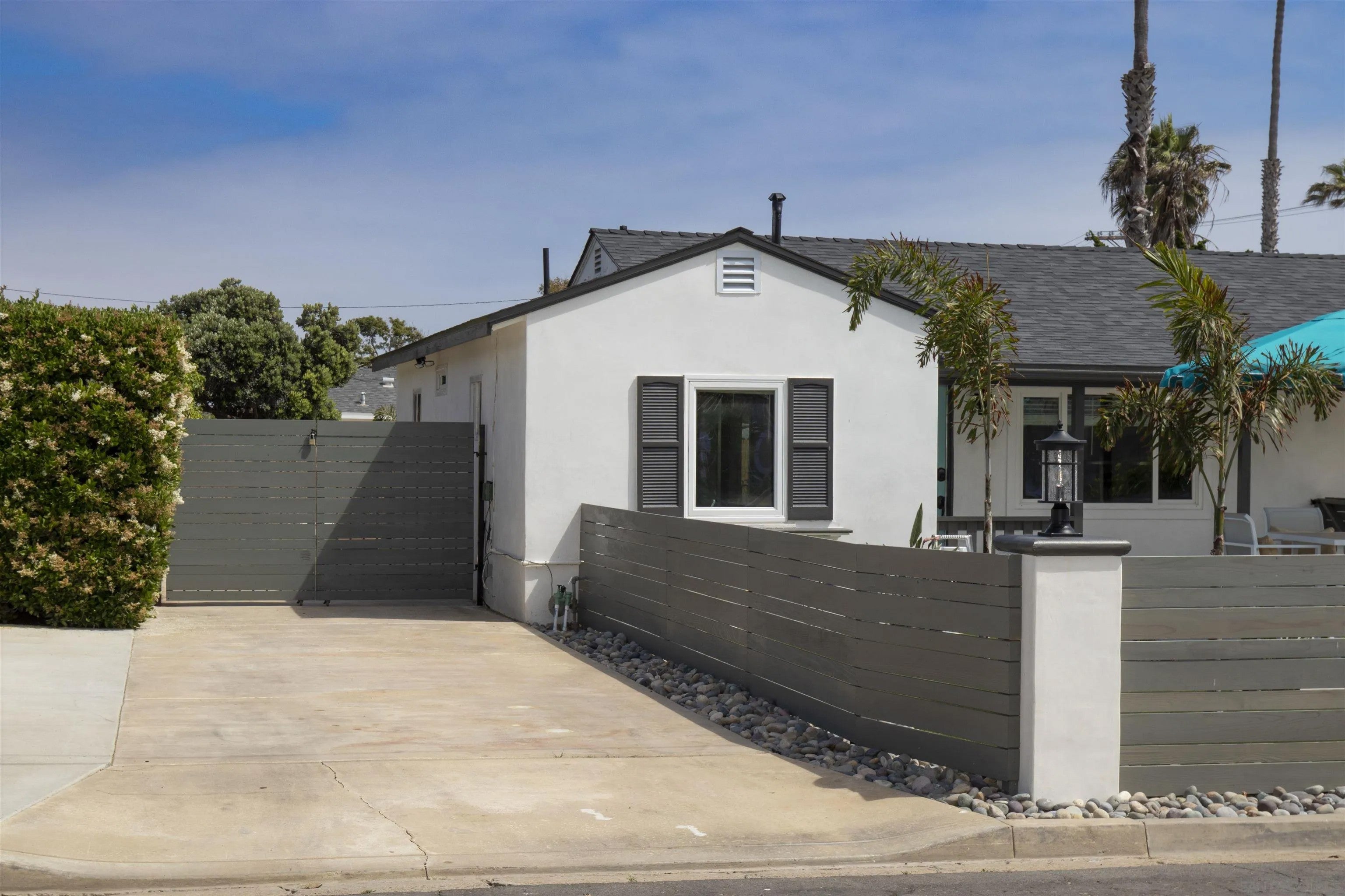205 Godfrey