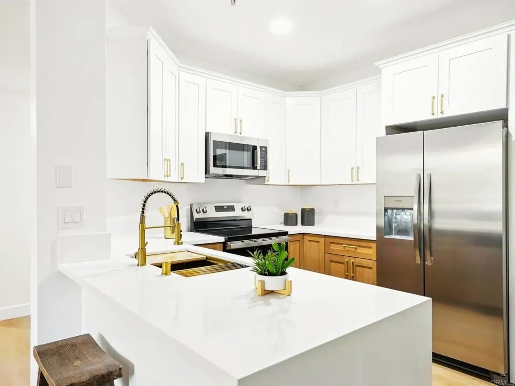 5875 Friars Road 4307