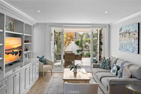 Tiny photo for 739 Avocado Ave, Corona Del Mar, CA 92625 (MLS # NP25239898)