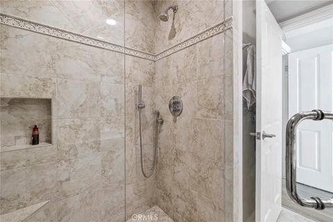 Tiny photo for 739 Avocado Ave, Corona Del Mar, CA 92625 (MLS # NP25239898)