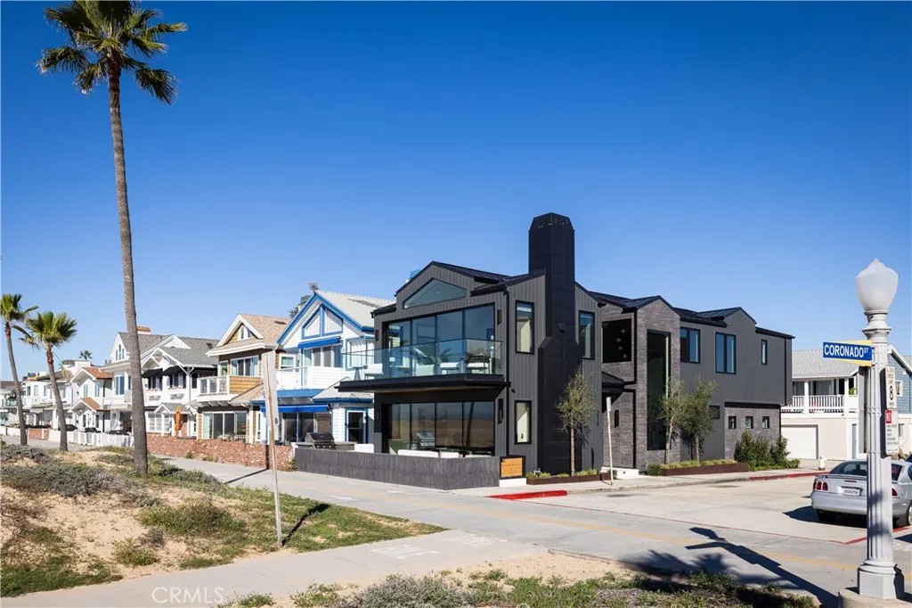 218 E Oceanfront