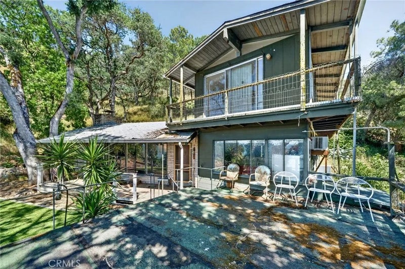 7006 E Highway 20
