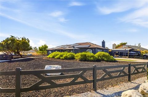 7518 San Bruno Hesperia CA 92345