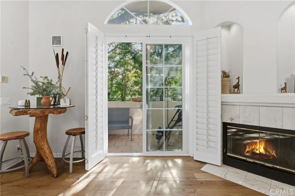 5340 Las Virgenes 11