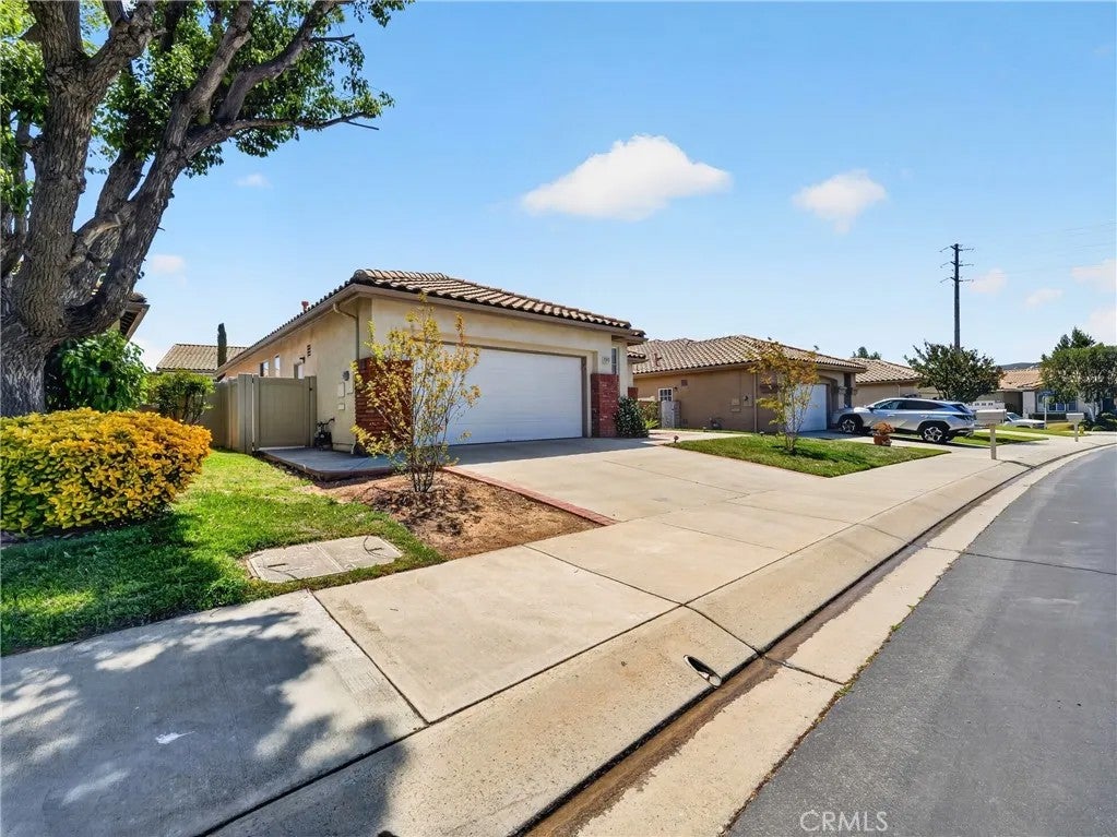 1436 Riviera