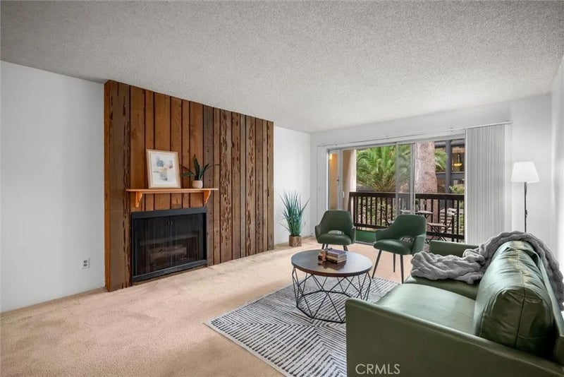 8120 Raintree Circle