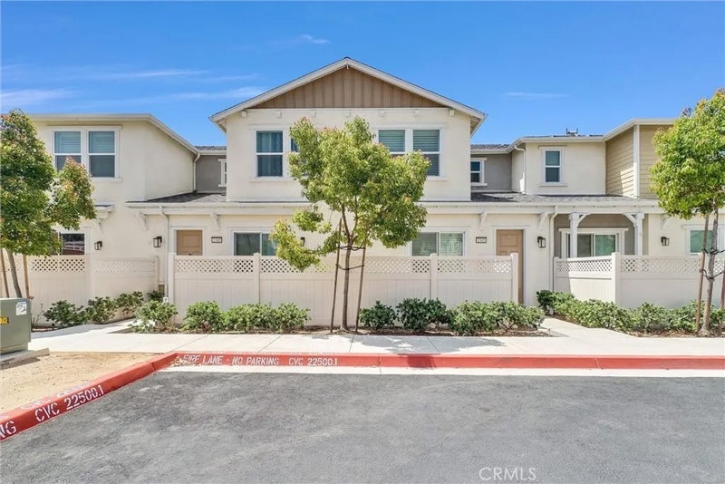 1345 Clary Court