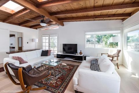 7209 Draper La Jolla CA 92037